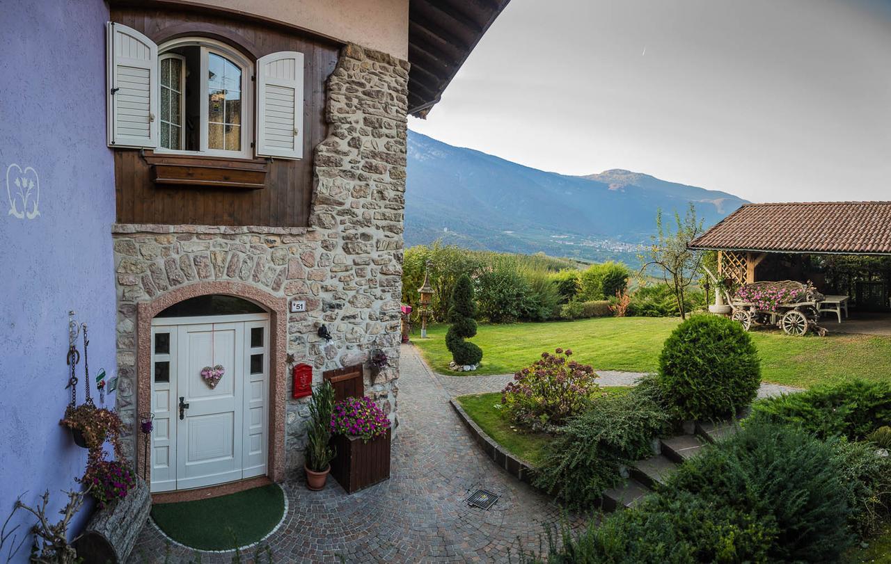 Appartamenti Decarli Spormaggiore Exterior photo